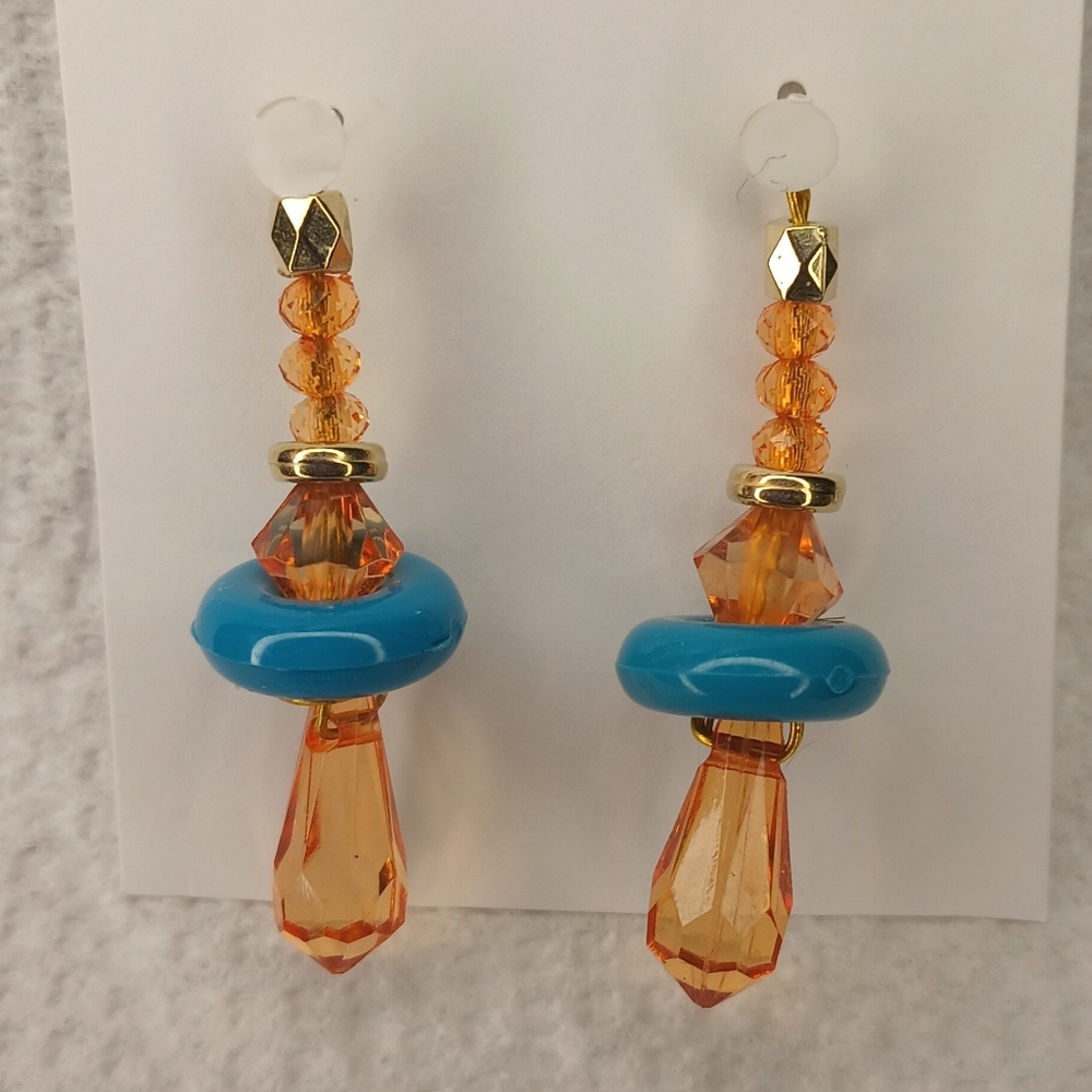 🎈3 for $10🎈Handcrafted Plastic Bead Dangle Earrings